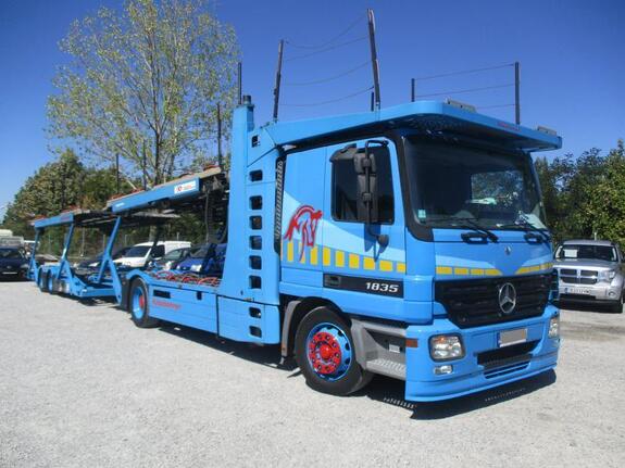 Аренда автовоза Mercedes-Benz Actros 1835