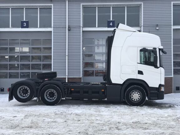 Аренда седельного тягача 6x2 Scania R450 Highline