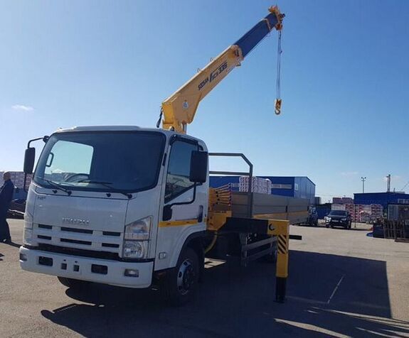 Аренда крано-манипуляторной установки Soosan SCS 335 на базе ISUZU NPR75LM