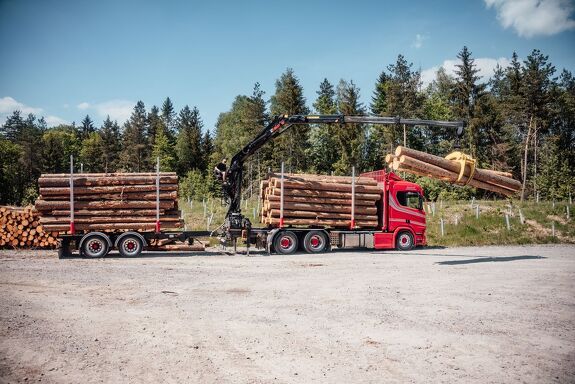 Аренда крано-манипуляторной установки Hiab LOGLIFT 18Z