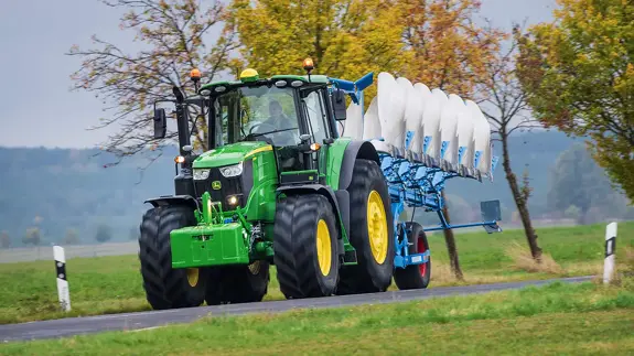 Аренда трактора John Deere 6175M