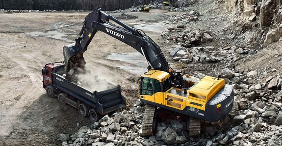 Аренда гусеничного экскаватора VOLVO EC480D