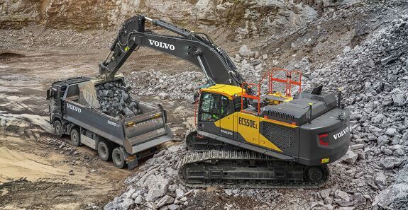 Аренда гусеничного экскаватора VOLVO EC530E