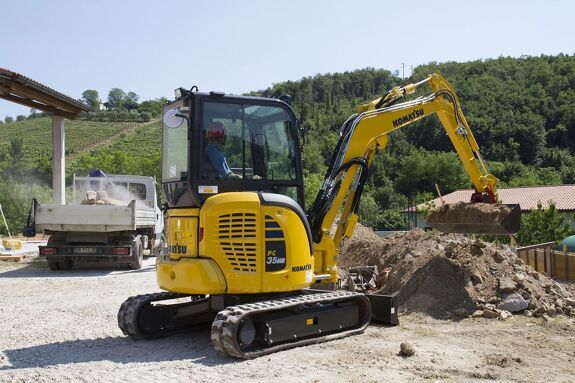 Аренда мини-экскаватора Komatsu PC35MR-5