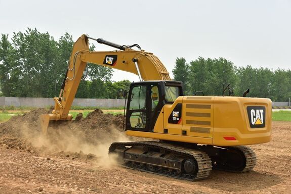 Аренда гусеничного экскаватора CAT 330 GC