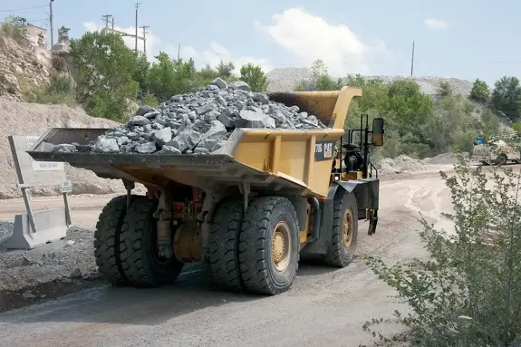 Аренда самосвала CAT 770G